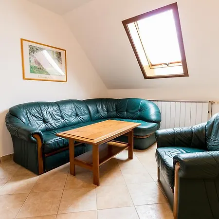 Frisko Panzio Zalakaros