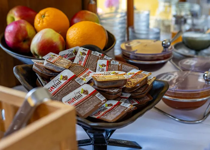 Frisko Panzio Frühstückspension 3*