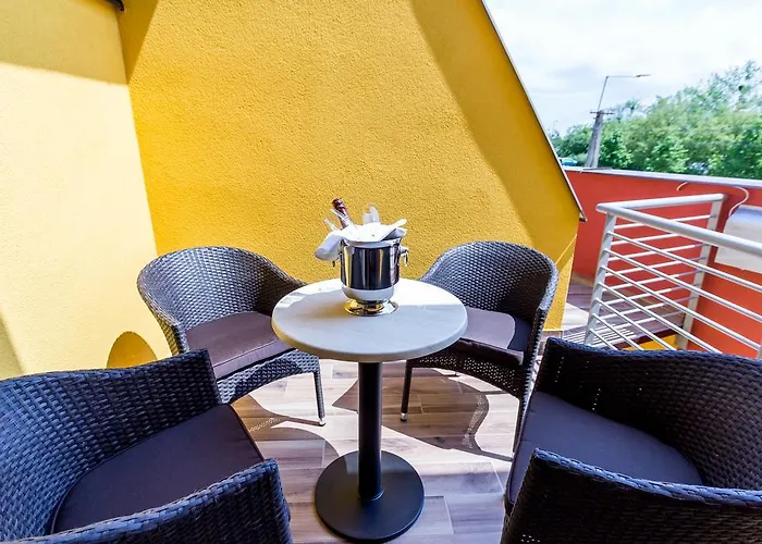 Frisko Panzio Zalakaros